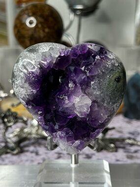 Druzy Amethyst Heart - DAH01